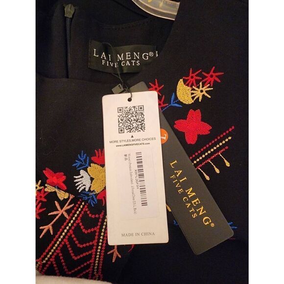 Lai Meng  Five Cats embroidered black dress NWT size large - Picture 5 of 10